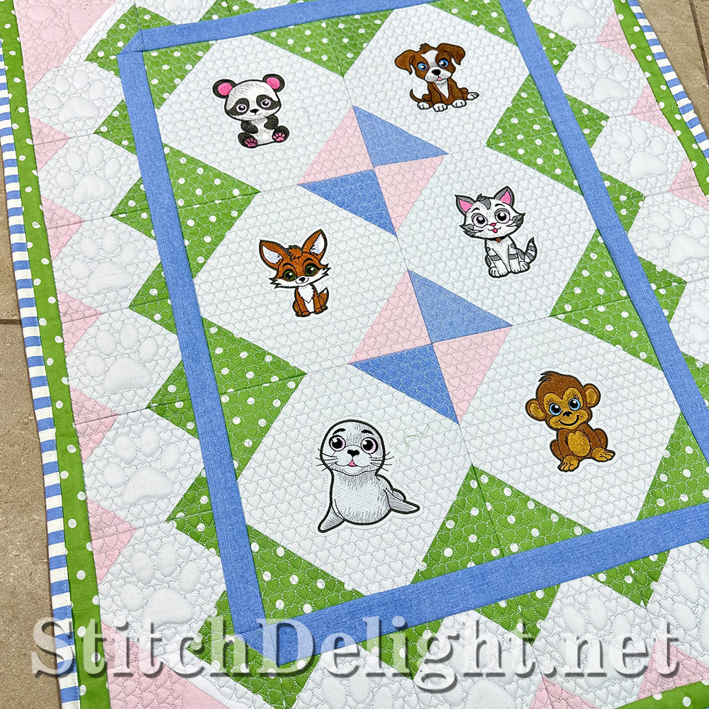 SDS3232 Paws Quilt