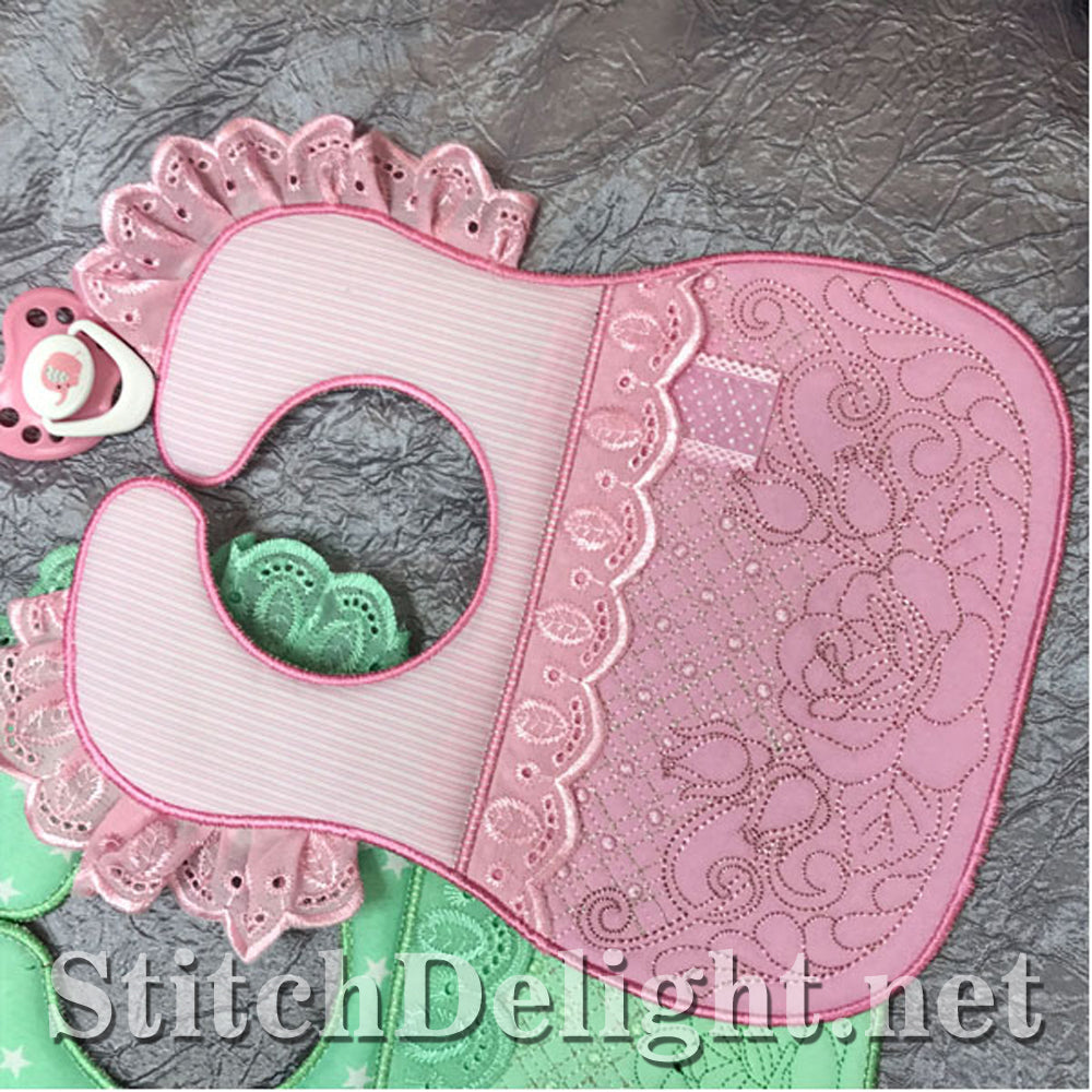 SDS1154 ITH Quilted baby Bibs