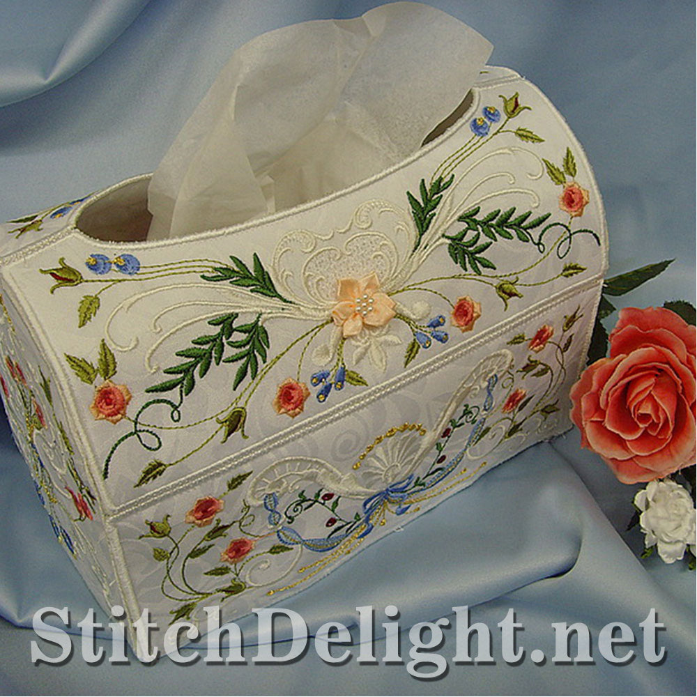 SD0705 Heirloom Rose Tissue Box Cover