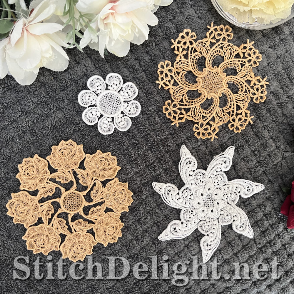 SD0090 Lace Doilies