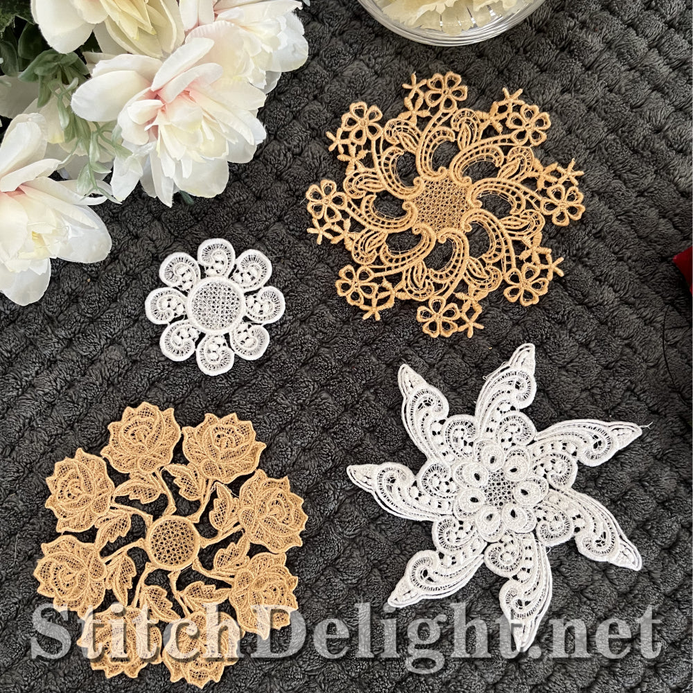 SD0090 Lace Doilies