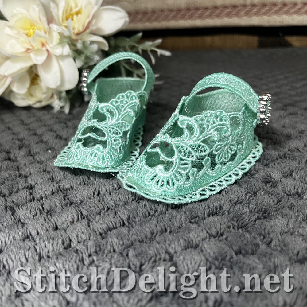 SD093 Chaussure bébé en dentelle 3