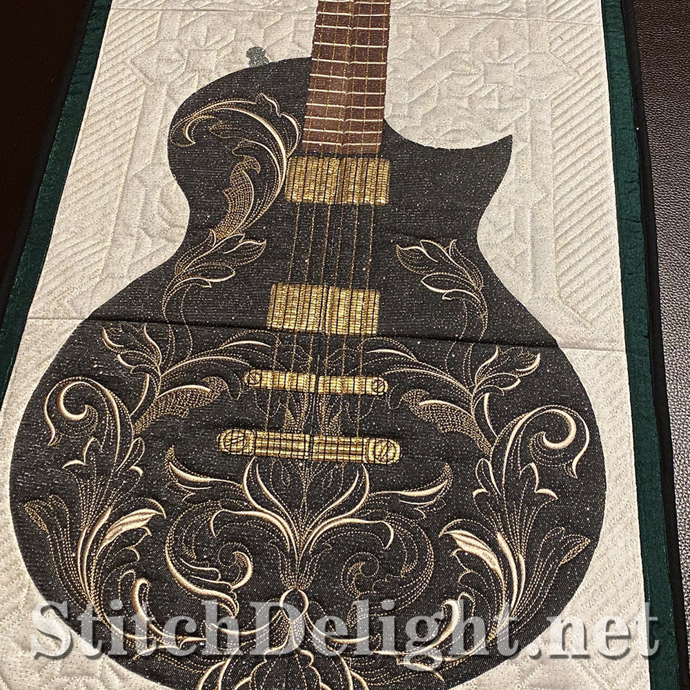 SDS3161 Applique Guitar Quilt