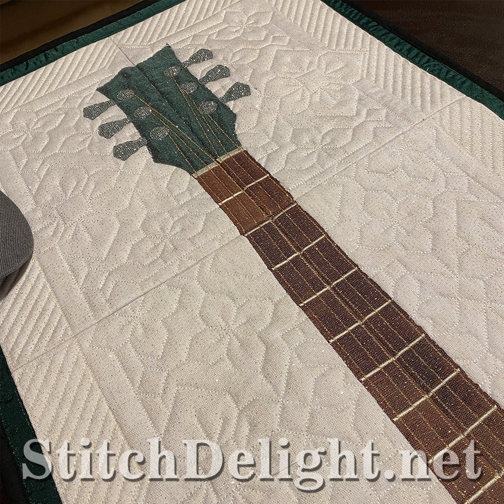 SDS3161 Applique Guitar Quilt