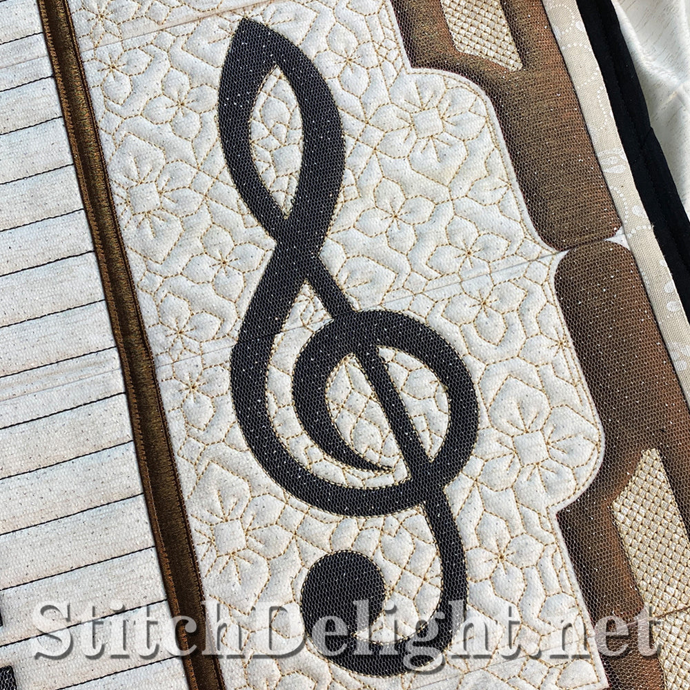 SDS3162 Applique Piano Quilt