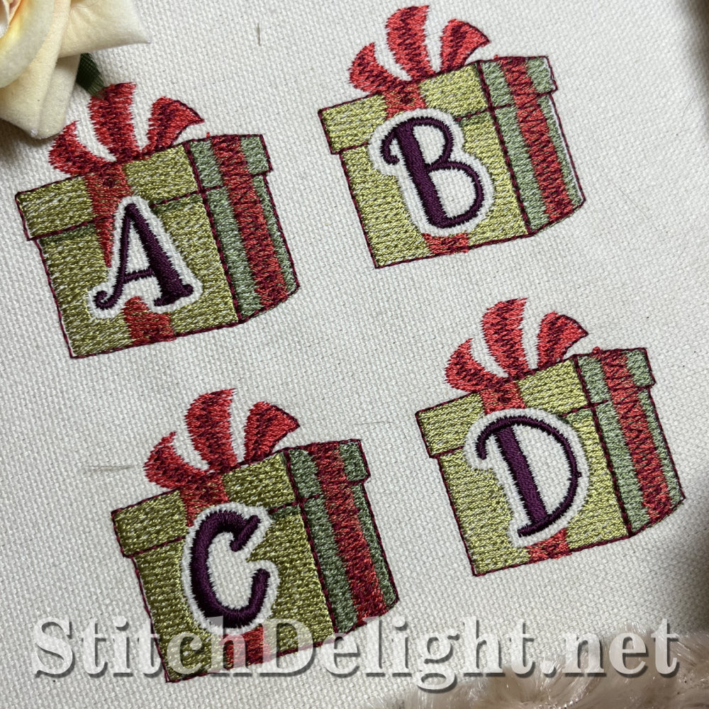 SDS3308 Santa's Gifts Font