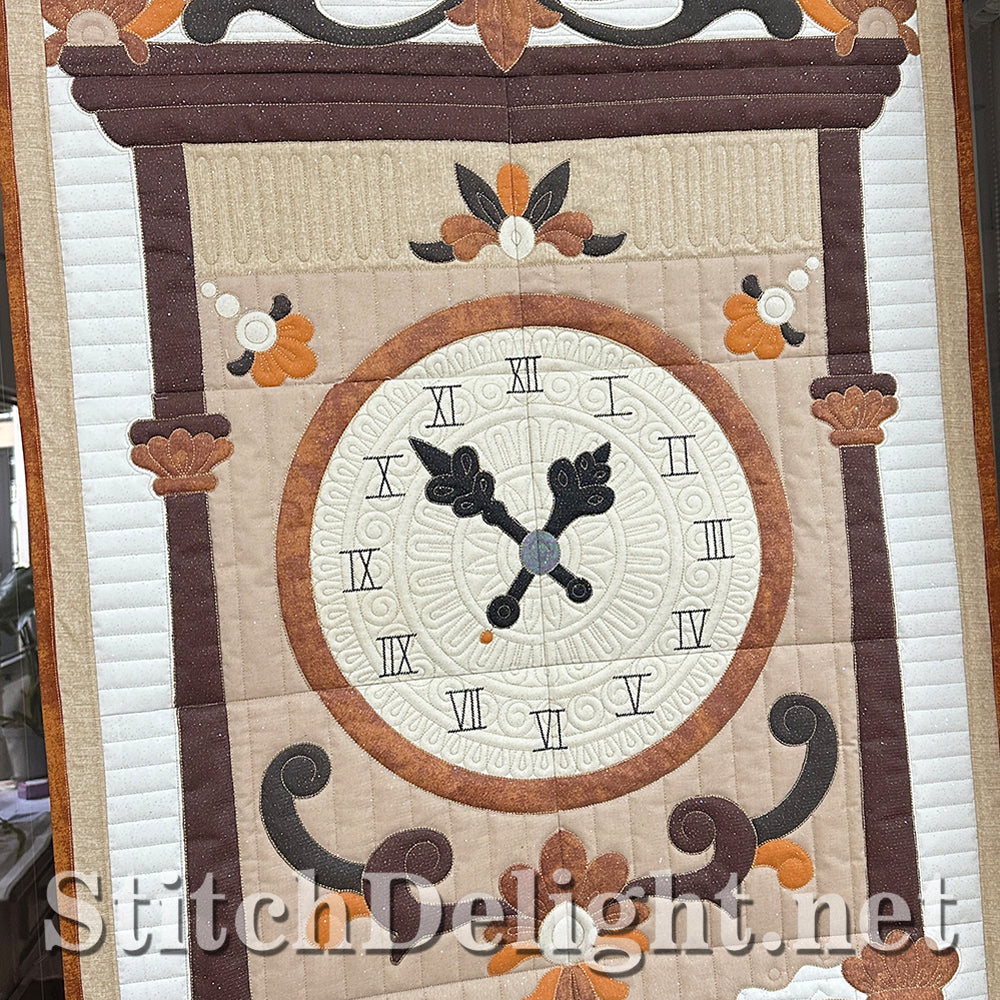 SDS4283 Grandfather Clock Quilt