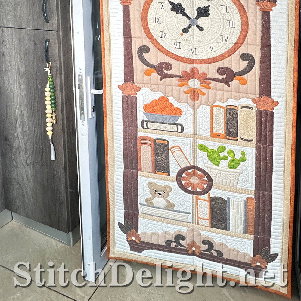 SDS4283 Grandfather Clock Quilt