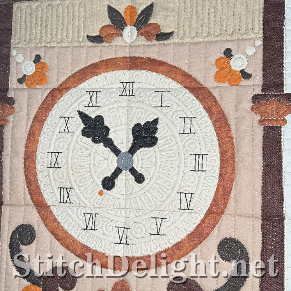 SDS4283 Grandfather Clock Quilt