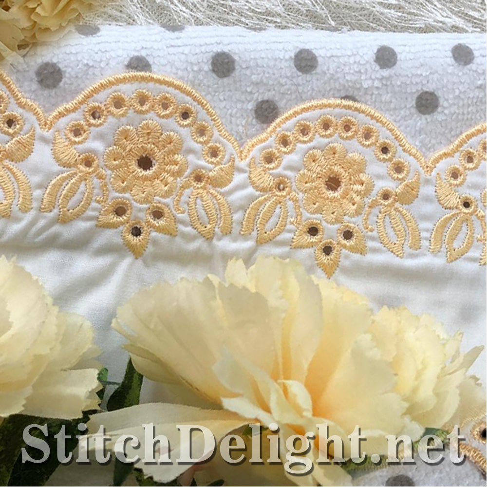 SDS1447 Flowers and Bees Quilting and Eyelet Lace