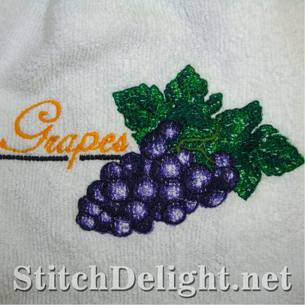SD0870 PhotoStitch Grapes