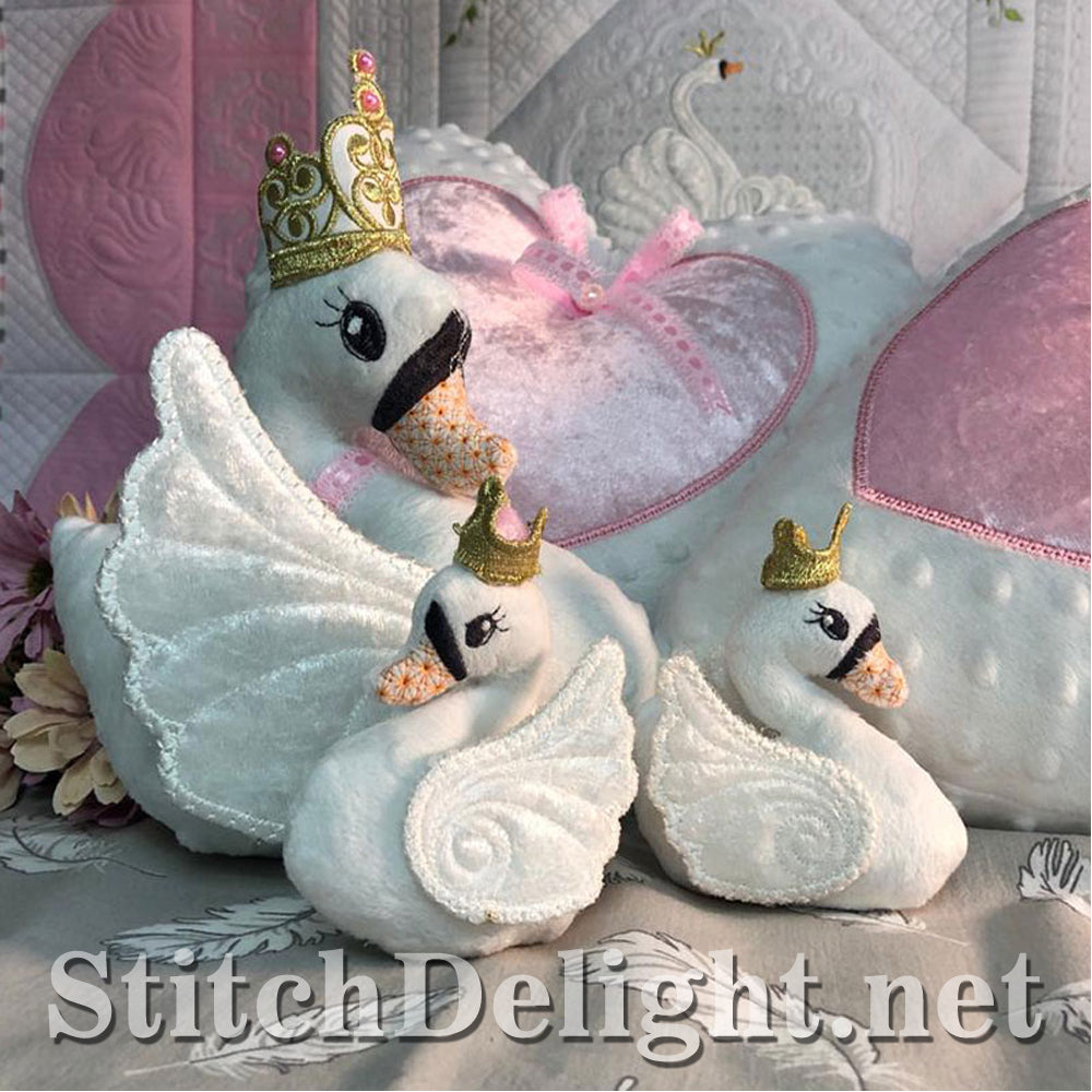 SDS1470 Swan Soft Toys