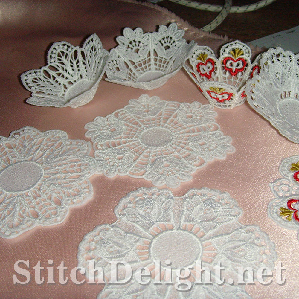 AE066 Nut Cup Lace