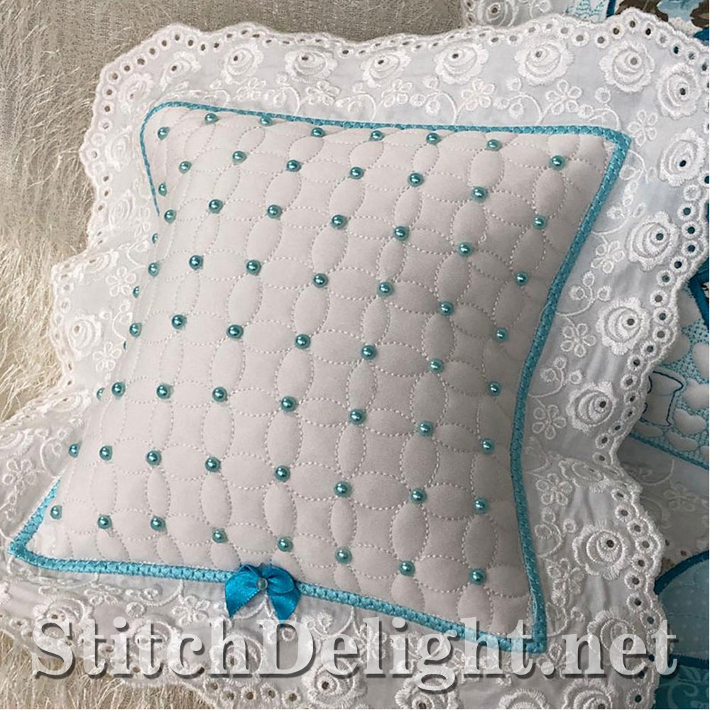 SDS1427 Nordic Heart and Eyelet Lace