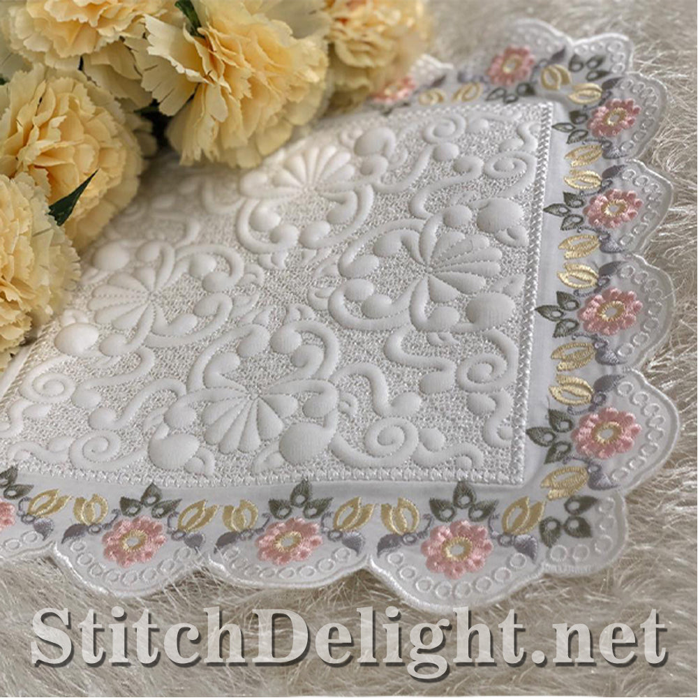 SDS1447 Flowers and Bees Quilting and Eyelet Lace