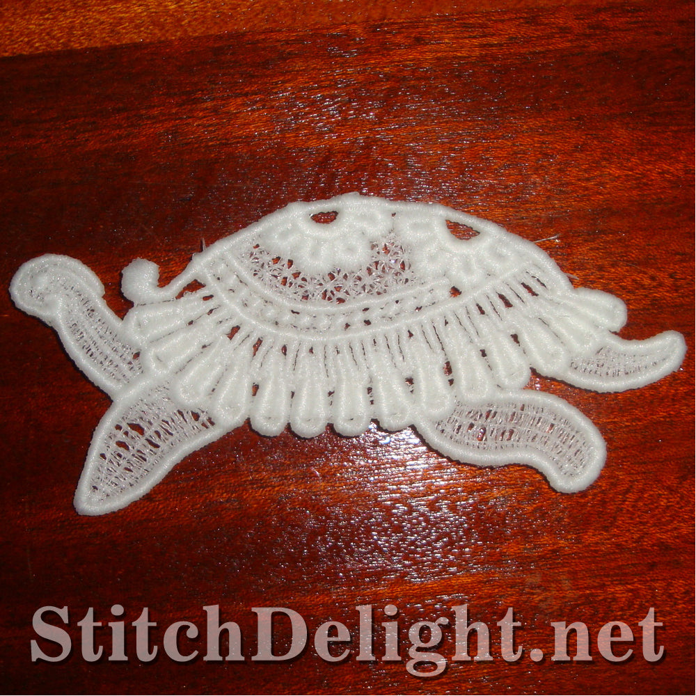 SD0921 Freestanding Lace Turtle